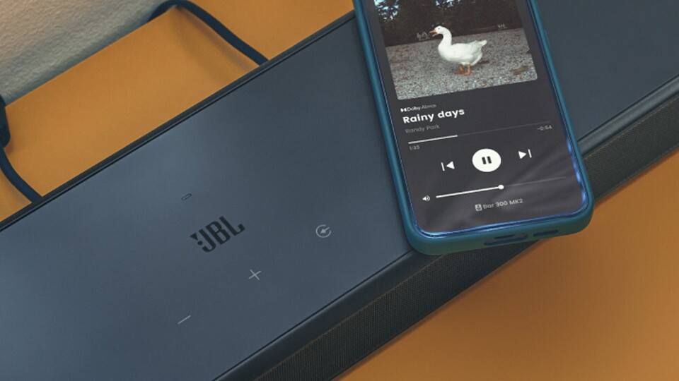 Egal, ob Musik oder Filme: JBL reißt in jeder Hinsicht ab.
