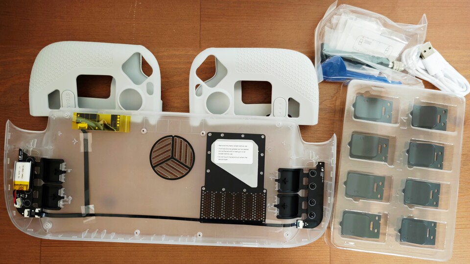 Der Lieferunfang des Jsaux RGB-Backplates. (Bildquelle: Duy Linh DinhGameStar Tech)