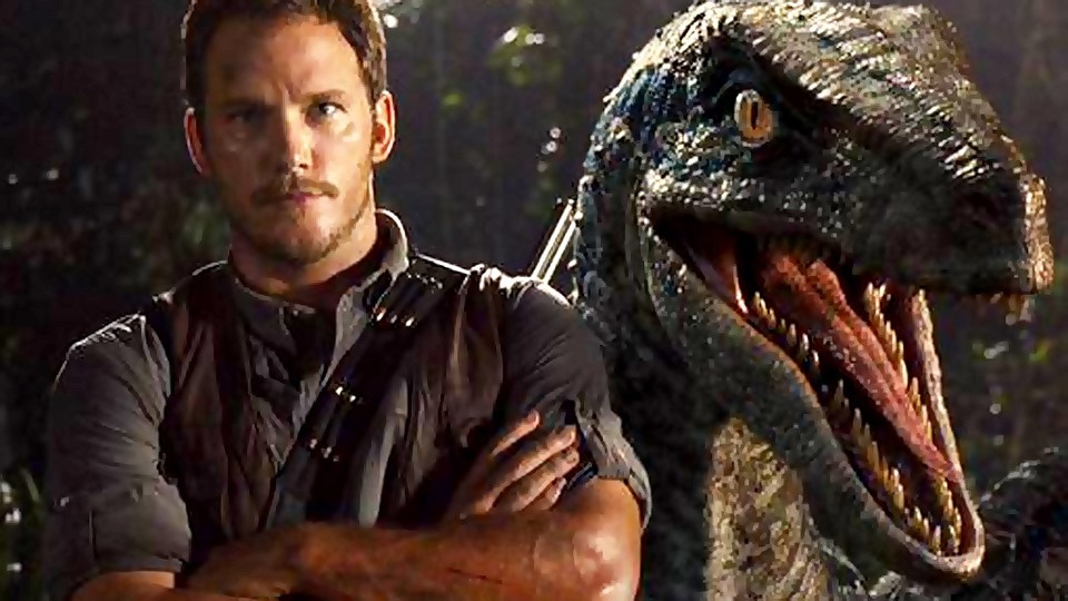 Produzent Steven Spielberg und Regisseur Colin Trevorrow planen mit zwei weiteren Jurassic World-Filmen.