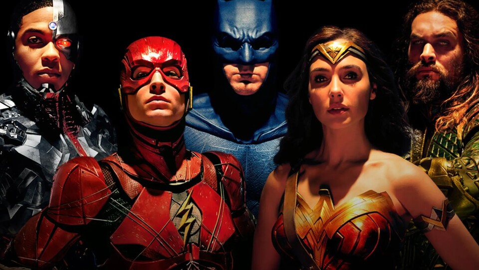 Von der Justice League ist nur Wonder Woman, Aquaman und Flash noch übrig.