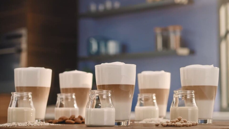 Mjam, delicious hot drinks! But they are only really tasty if they are enjoyed well above room temperature. Guess what might help.