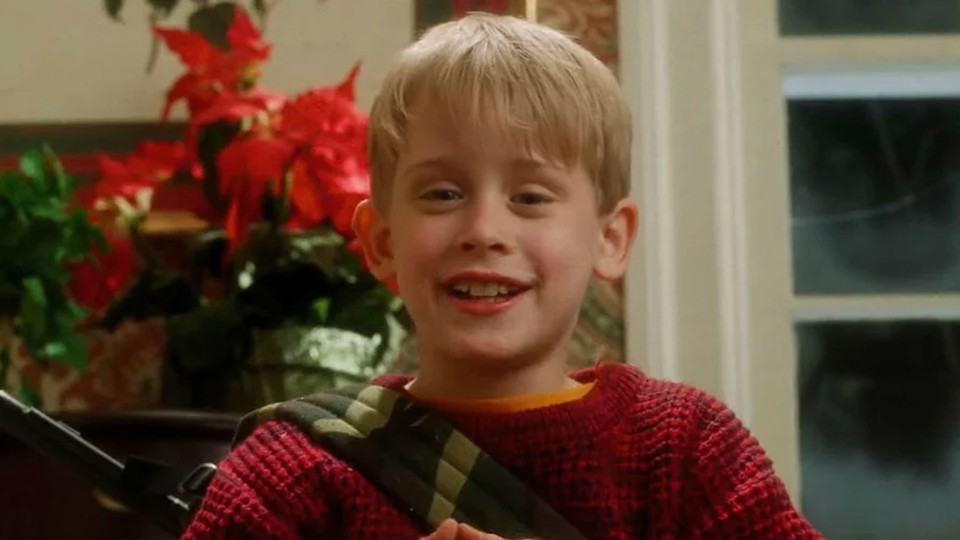 Weihnachtskultfilm Kevin allein zu Hause mit Macaulay Culkin erhält von Disney+ ein Reboot.