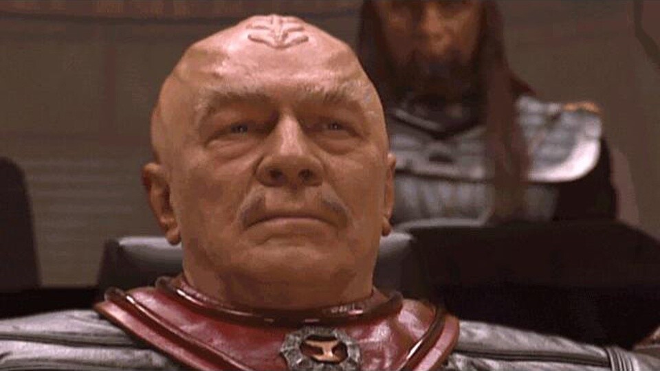 Auch von Schurken kann man lernen - In Klingon Academy dienen wir als Kapitän dem fiesen General Chang aus Star Trek 6.