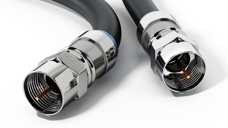 Koax-Anschlüsse mit Schraubverbindung findet ihr an jedem Gerät. (Bild: Destina - adobe.stock.com)