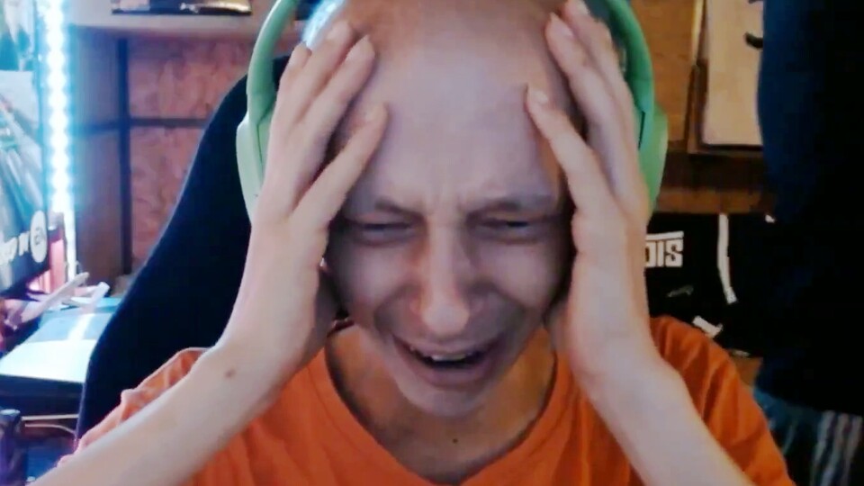 Der Moment, in dem der Streamer das Geld für seine Krebstherapie verliert, wurde live im Internet übertragen.