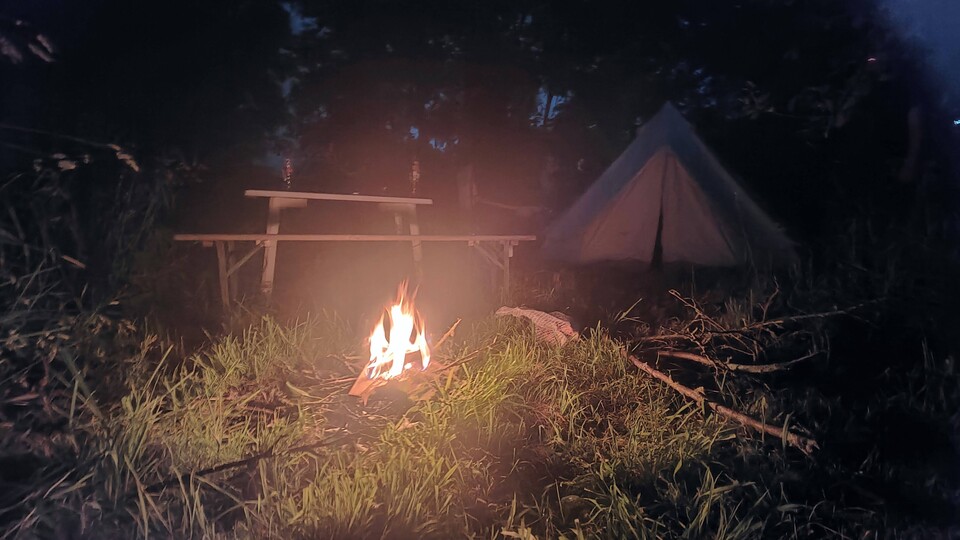 Natürlich hat nicht jeder von euch die Möglichkeit, im eigenen Garten zu campen. Sucht euch einfach individuell passende Erlebnisse für gemeinsame Aktivitäten.
