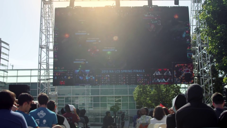 League of Legends - Trailer zur eSport-Doku »Legends Rising«