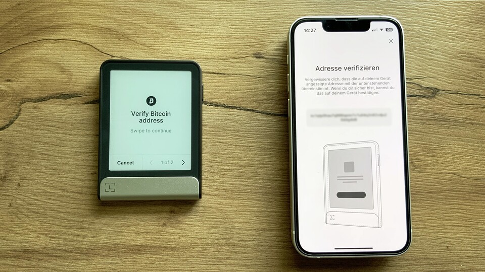 Transaktionen müsst ihr auf dem Ledger bestätigen - die langen Transaktions-IDs sind dank des großen Bildschirms leicht zu lesen.