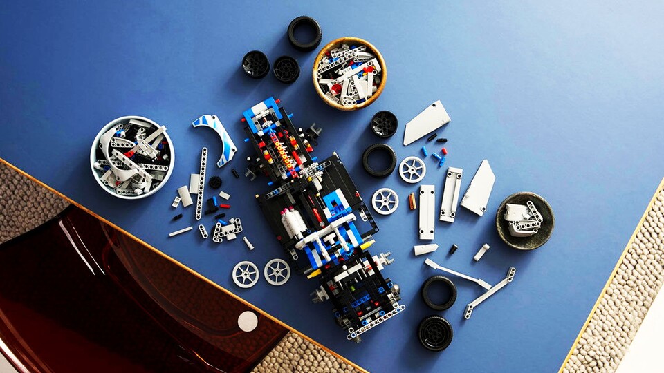 Die vielen Einzelteile können auf den ersten Blick vielleicht etwas verunsichern, aber mit der detaillierten Schritt-für-Schritt-Anleitung und etwas Geduld kommt wirklich jeder durch den Bauprozess.