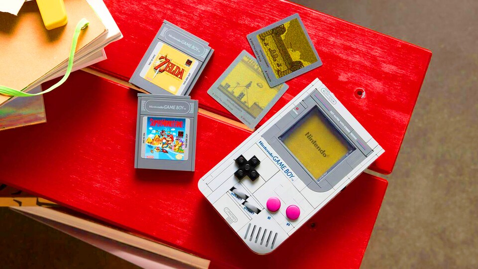 Neben den Cartridges sind im Lieferumfang auch passende Wackelbilder enthalten, mit denen ihr den Bildschirm zum Leben erwecken könnt.