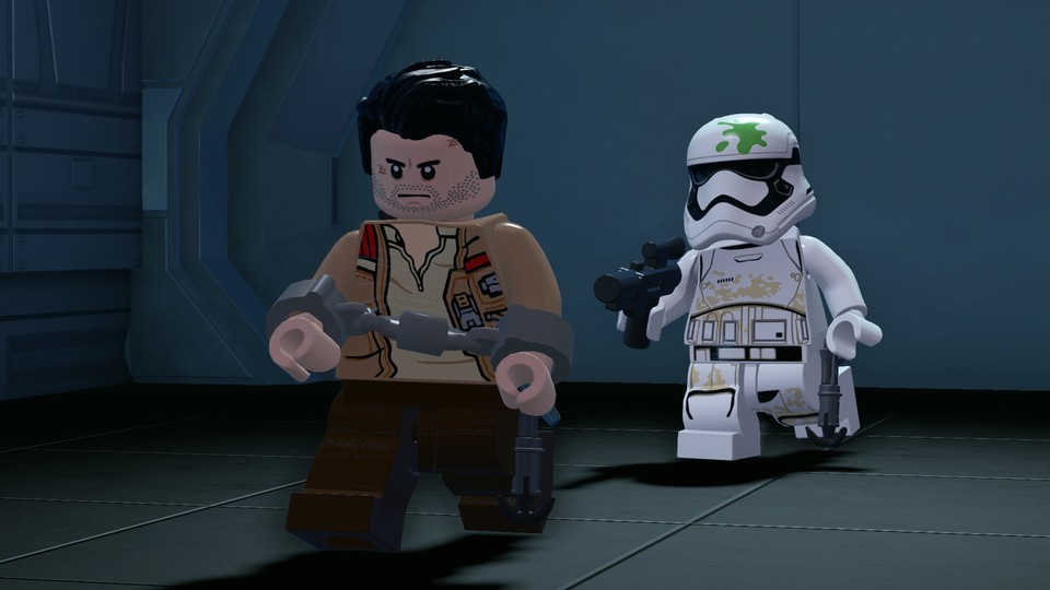 Typischer Lego-Slapstick: Ebenso charmante wie gut getimte Gags lockern das Abenteuer auf – der Stormtrooper hier hat beispielsweise seine Rüstung bekleckert. 