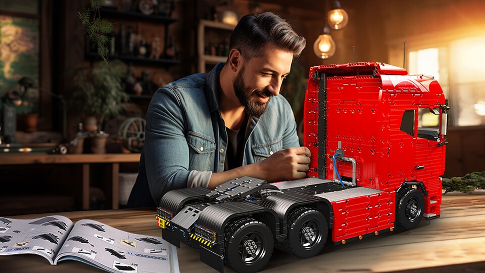 Im zusammengebauten Zustand ist der LKW über einen halben Meter groß.