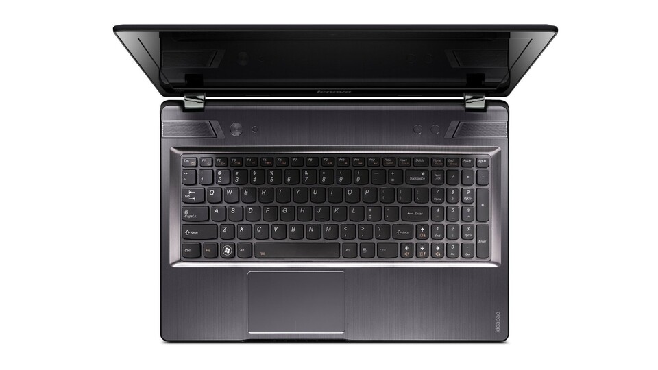 Das Gehäusedesign erinnert an die Thinkpads und ist weit eleganter als die oft martialischen Gehäuse von Alienware & Co.