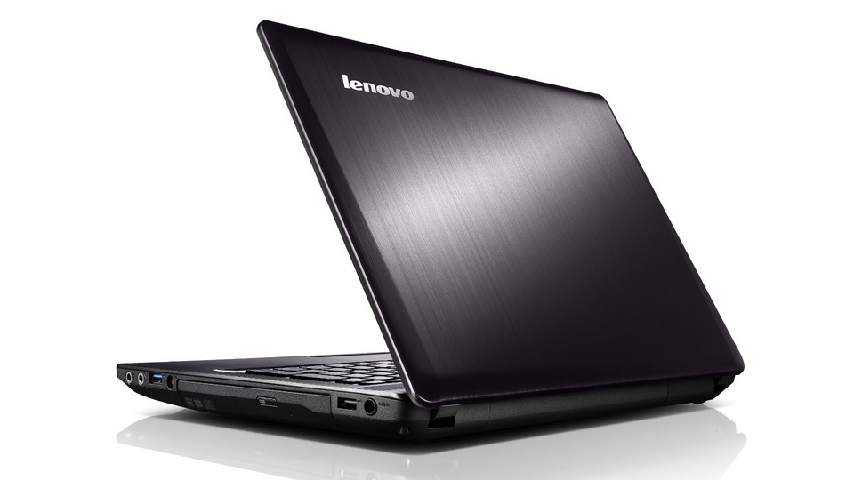 Das Lenovo Ideapad Y580 ist das spieletaugliche Notebook mit dem aktuell besten Preis-Leistungs-Verhältnis – die günstigste Konfiguration kostet nur 800 Euro und bietet dennoch einen Core i7 3610QM und eine Geforce GTX 660M.