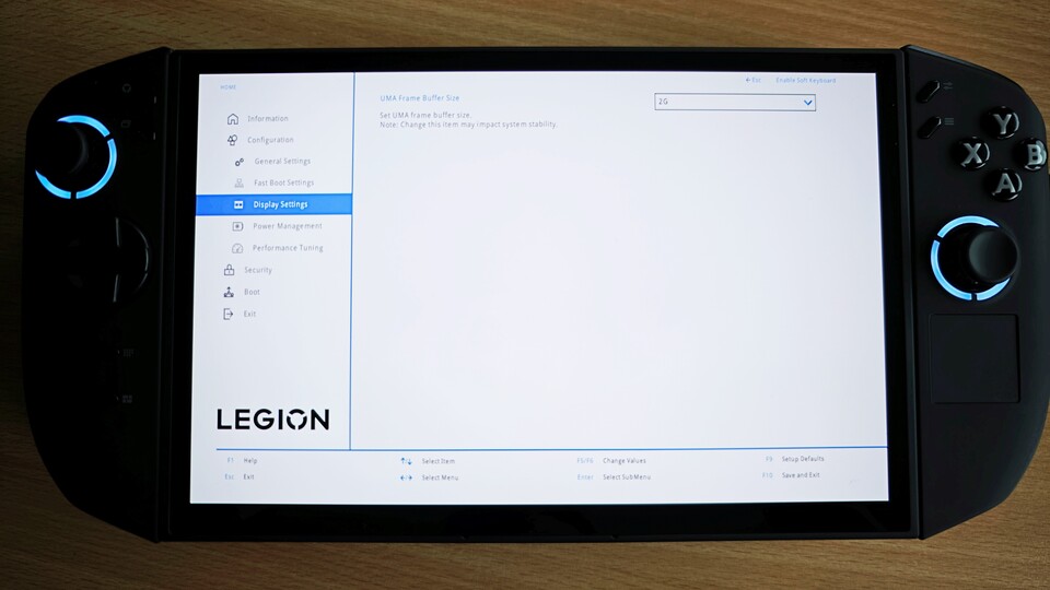 Ich habe nicht schlecht gestaunt: Bei meinem Testgerät waren standardmäßig nur 2 GByte VRAM eingestellt. (Bildquelle: Duy Linh DinhGameStar Tech)