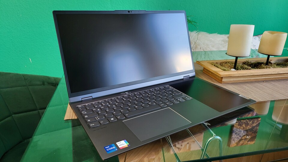 Schön anzusehen und bei hochwertiger Fertigung in Aluminium verpackt.