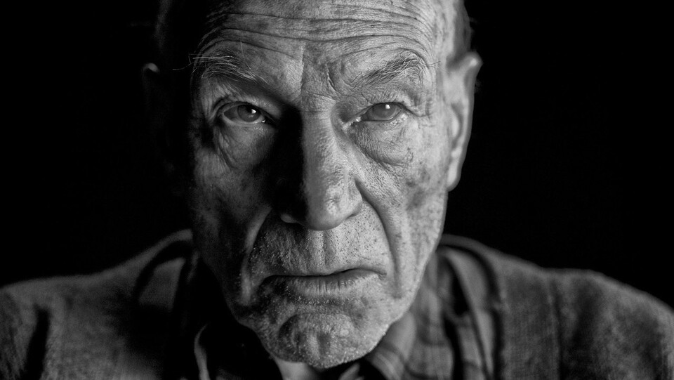 Für Patrick Stewart ist der Kampf zwischen Mutanten und Menschen vorbei. In Logan verkörpert er ein letztes mal den Telepathen Charles Xavier.