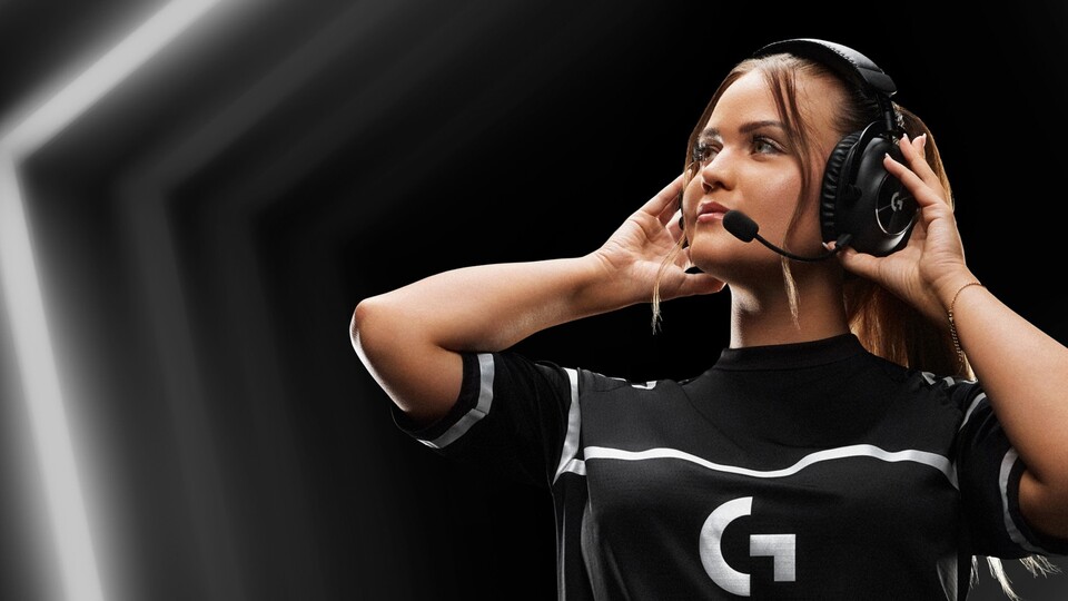 Auch CS-Pros wie G2s Niko und Juliano oder Midlane-Legende Caps feiern das G Pro X 2 von Logitech.
