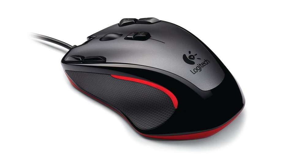 Die neue Logitech G300 Gaming Mouse hat ein symmetrisch geformtes Gehäuse und ist etwas besser ausgestattet als die teurere G400.