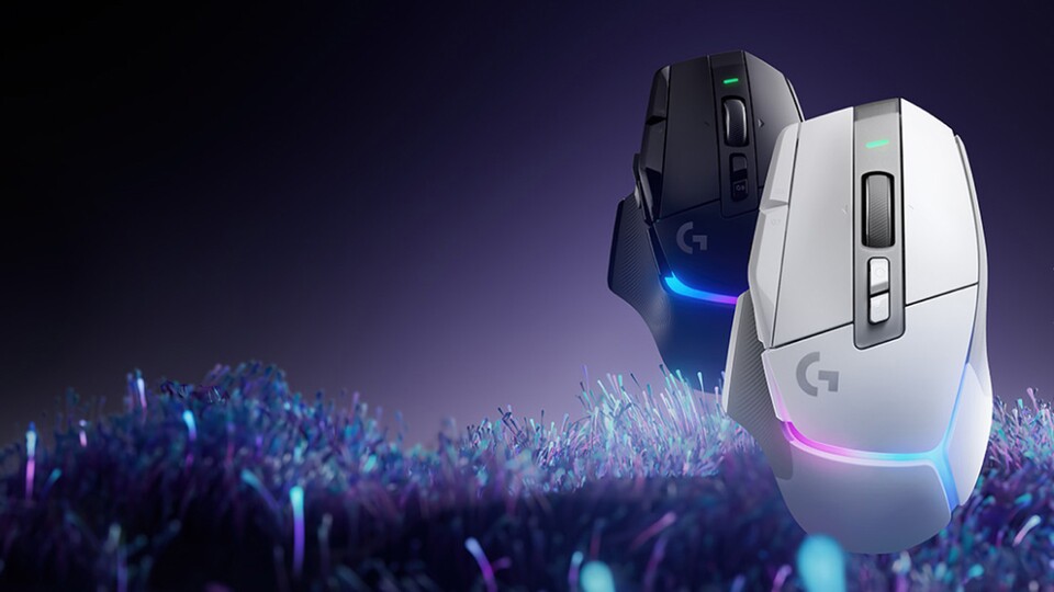 Die G502 X PLUS LIGHTSPEED gibts in Schwarz und in Weiß.