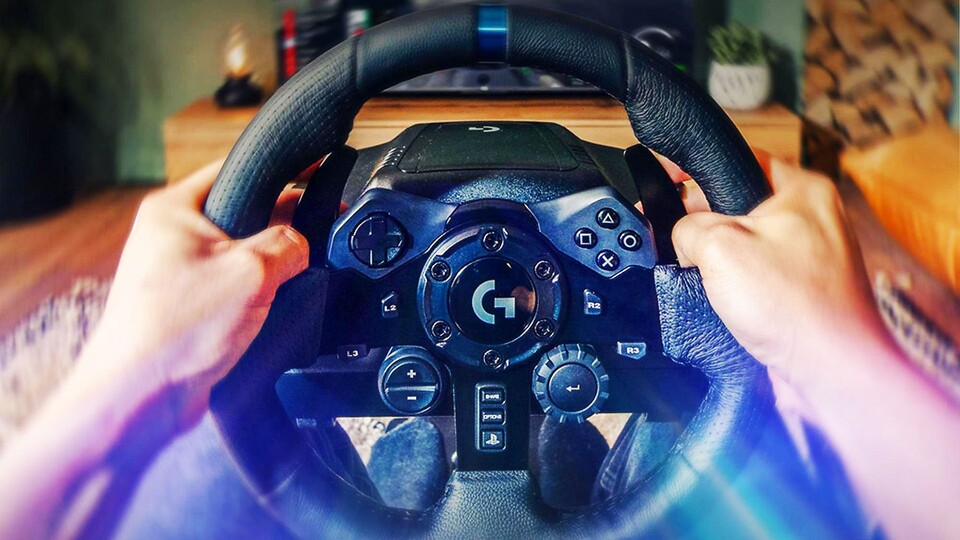 Dank der hochwertigen Leder-Haptik und den verschiedenen Einstellungsmöglichkeiten am Lenkrad könnt ihr euch voll und ganz auf das Rennen konzentrieren.