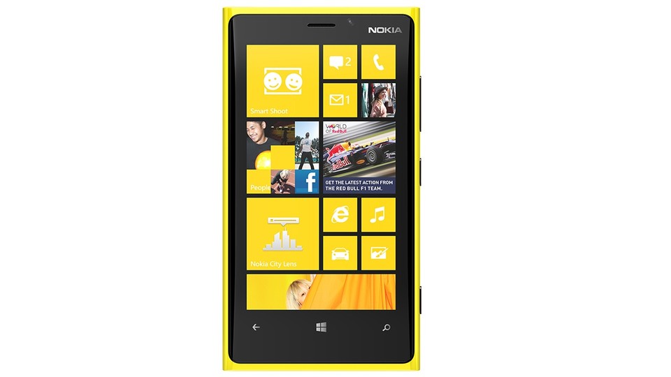Das Display des Nokia Lumia 920 gefällt uns im Test deutlich besser als das des kleineren Lumia 820.