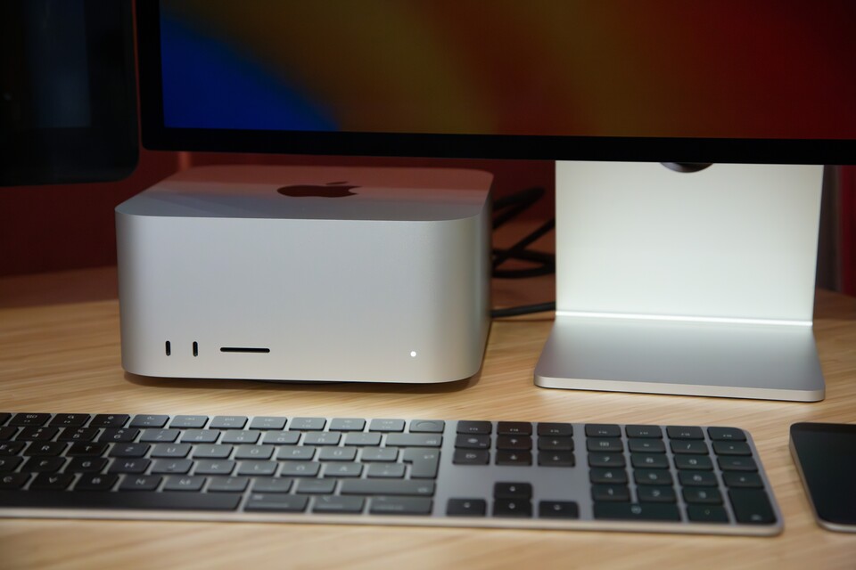 Der Mac Studio fügt sich perfekt in das Apple-Setup ein
