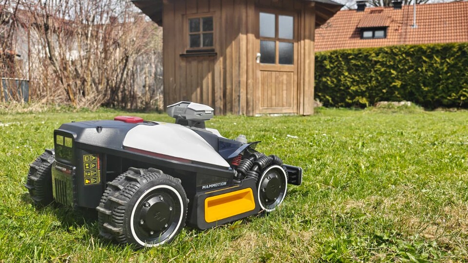 Offroad-Optik trifft High-End-Features: Der LUBA Mini 2 AWD 1000 sieht nicht nur aus wie ein Rennbuggy, er bügelt Unebenheiten im Gelände einfach weg.