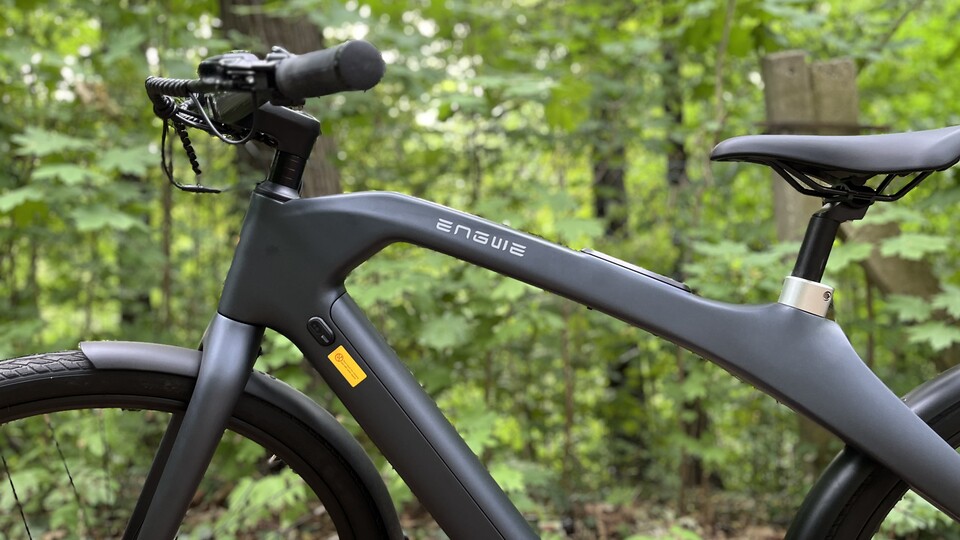 Der Rahmen des MapFour N1 Pro fällt auf.