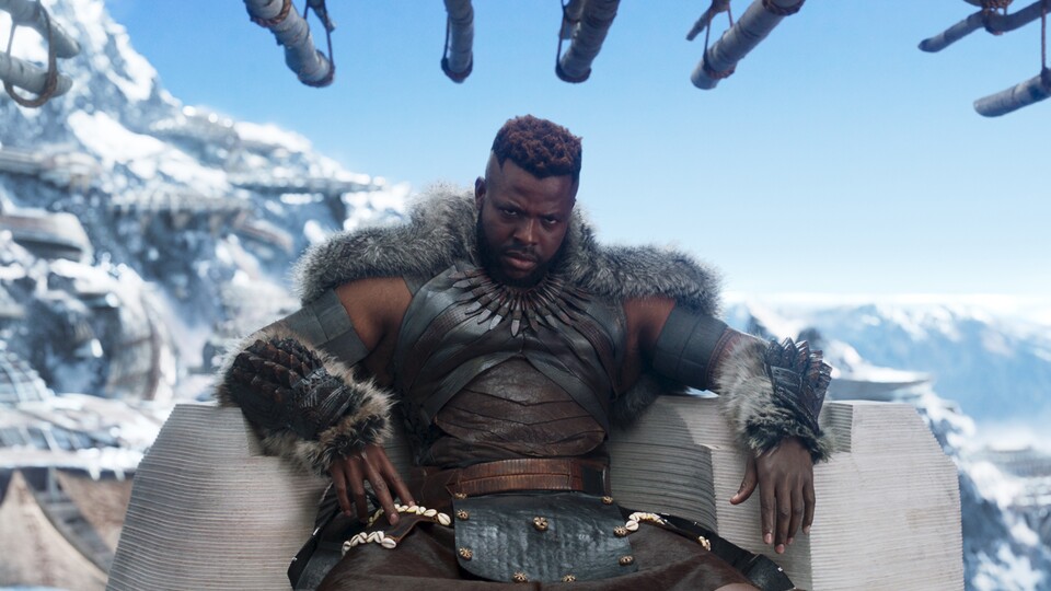 MBaku hat zwar keine übernatürlichen Fähigkeiten, kann euch aber trotzdem orentlich eins auf die Mütze geben. Bildquelle: Marvel StudiosDisney