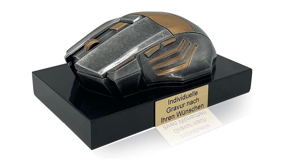 Der Zelaro Maus-Pokal: Ein schönes, personalisiertes Geschenk, das knapp 31 Euro bei Amazon kostet.*
