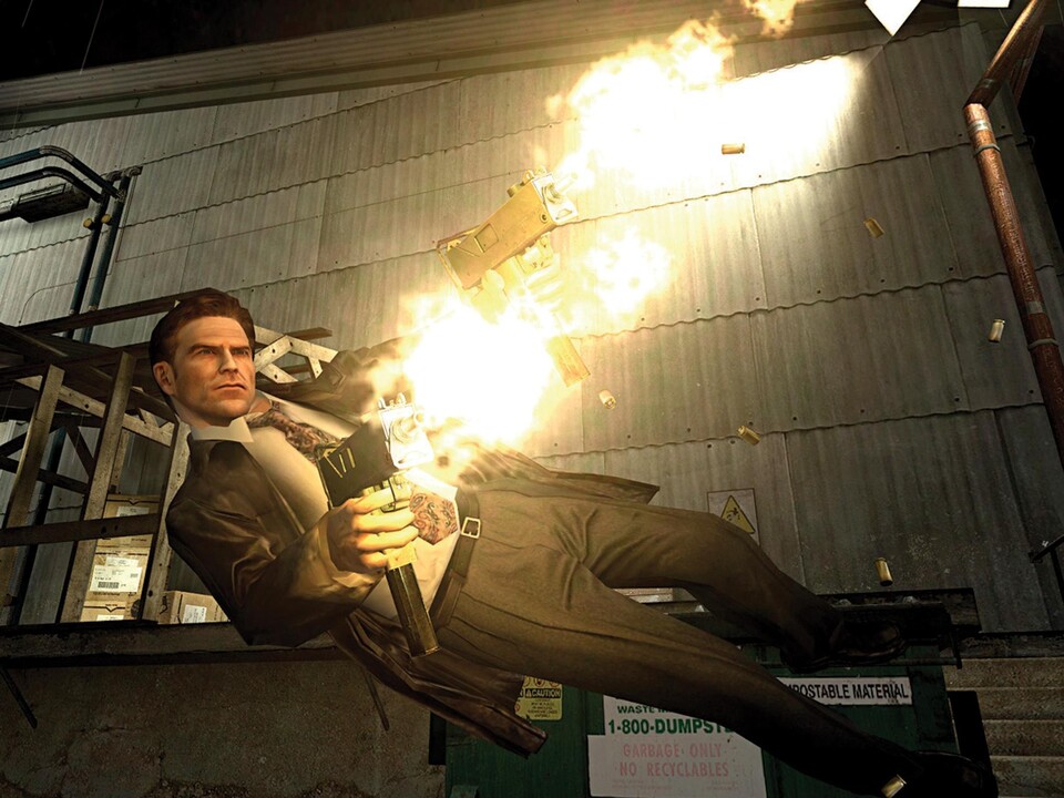 Max Paynes Markenzeichen: Der Seitwärts-Sprung in Bullet-Time. Im zweiten Teil beherrscht der Held weitere Manöver, um Gegner in Zeitlupe einzuheizen.