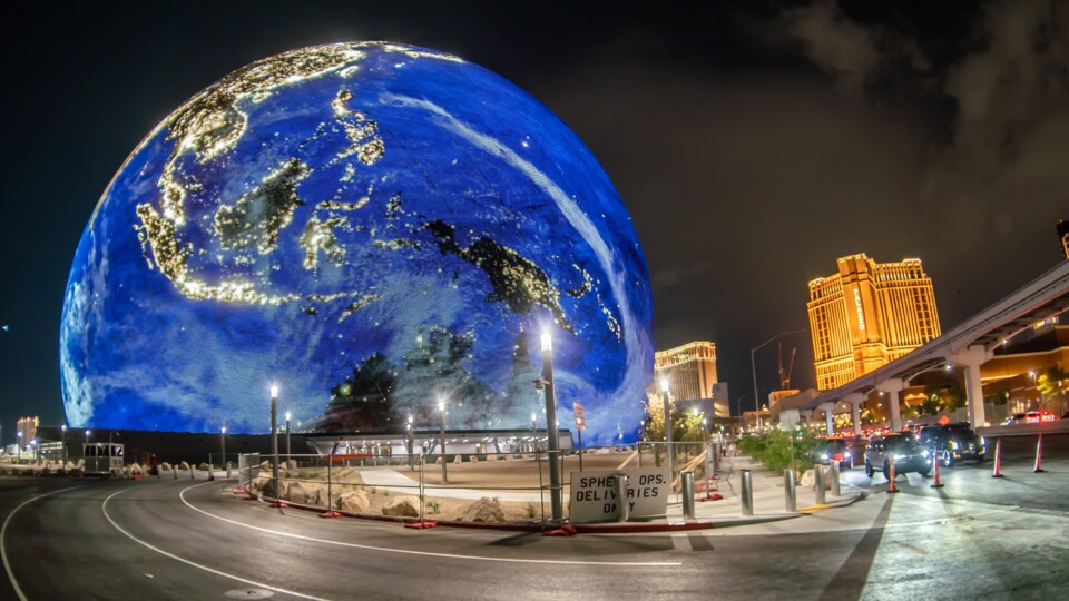Eine Weltkugel zum Anfassen? The Sphere in Las Vegas. (Bild-Quelle: dima über Adobe Stock)