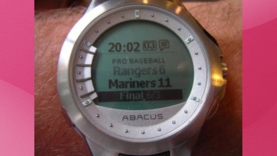 Kein Vergleich zu heutigen Smartwatches, aber eine Art Anfang (wenn auch einer, der letztlich gescheitert ist): Eine Spot-Uhr, die in Kooperation mit Microsoft entstanden ist. (Bild: zdnet.com)