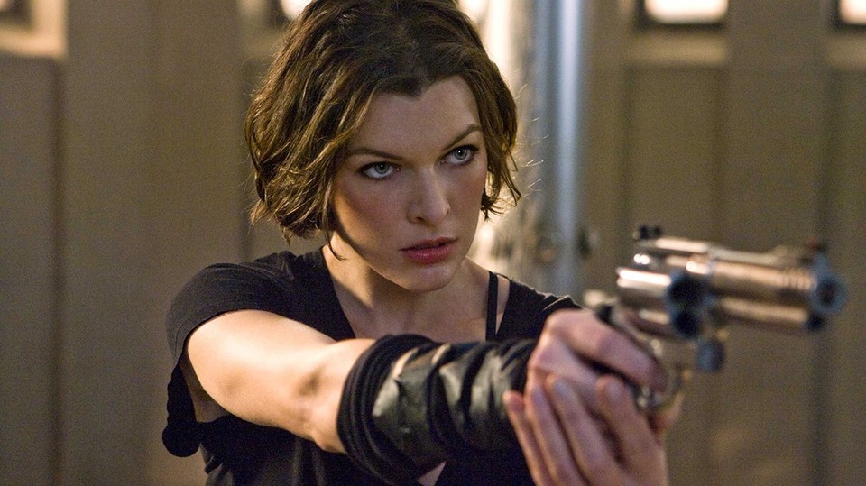 Milla Jovovich in ihrer bekanntesten Rolle als Alice in Resident Evil: Afterlife
