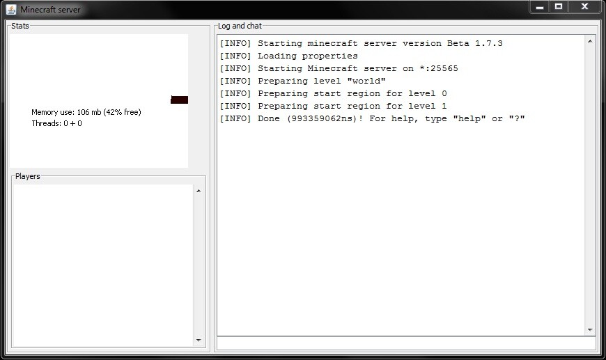 So sieht ein frisch gestarteter Minecraft-Server aus. Das Programm zeigt neben der Auslastung und den verbundenen Spielern auch den kompletten Chatverlauf an.