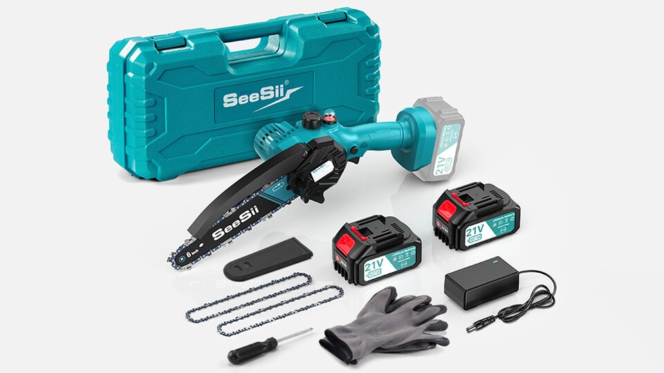 Im Lieferumfang sind zwei Akkus, zwei Ketten, Handschuhe und ein Koffer enthalten, in dem ihr das Zubehör bequem transportieren könnt.