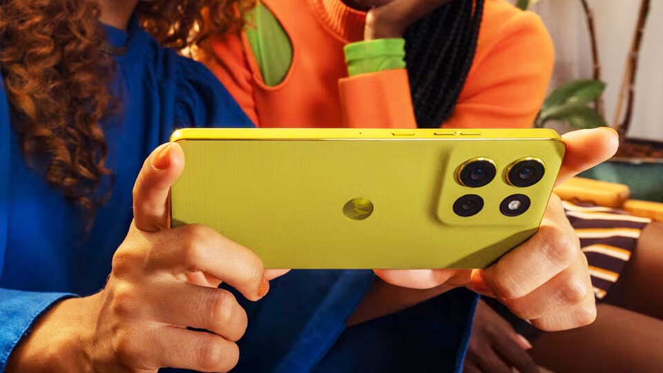 Auch der Akku hält mit seinen 5100 mAh über 40 Stunden lang. Genug Saft zum Zocken und Videos streamen!