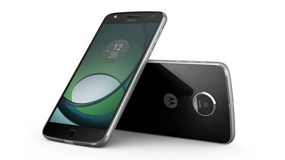 Das Motorola Moto Z Play bietet neben einem hochwertigen OLED-Display auch eine überzeugende Performance.
