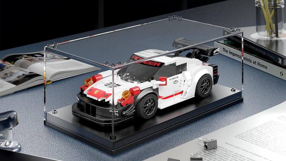 Mit diesem Fahrzeug hat Porsche bei den prestigeträchtigen 24h von Le Mans in der GTE Pro Klasse einen Doppelsieg abgeräumt.