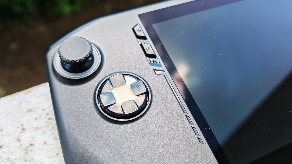 Das D-Pad ähnelt dem vom Xbox 360 Controller. (Bildquelle: Duy Linh DinhGameStar Tech)