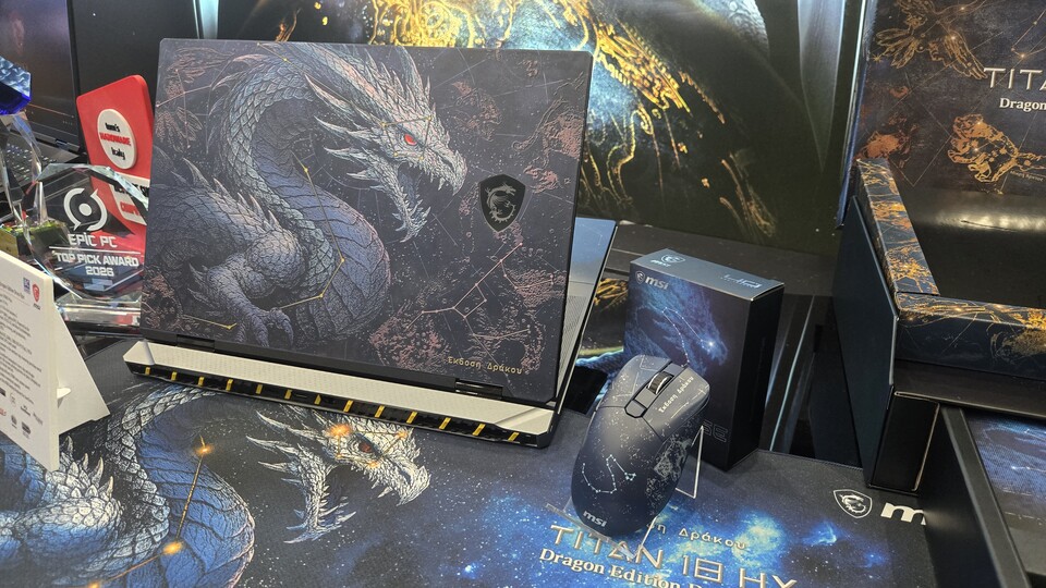 Der Titan 18 HX Dragon Edition Draco Epic wurde als Meilenstein zum 40-jährigen Jubiläum von MSI kreiert.