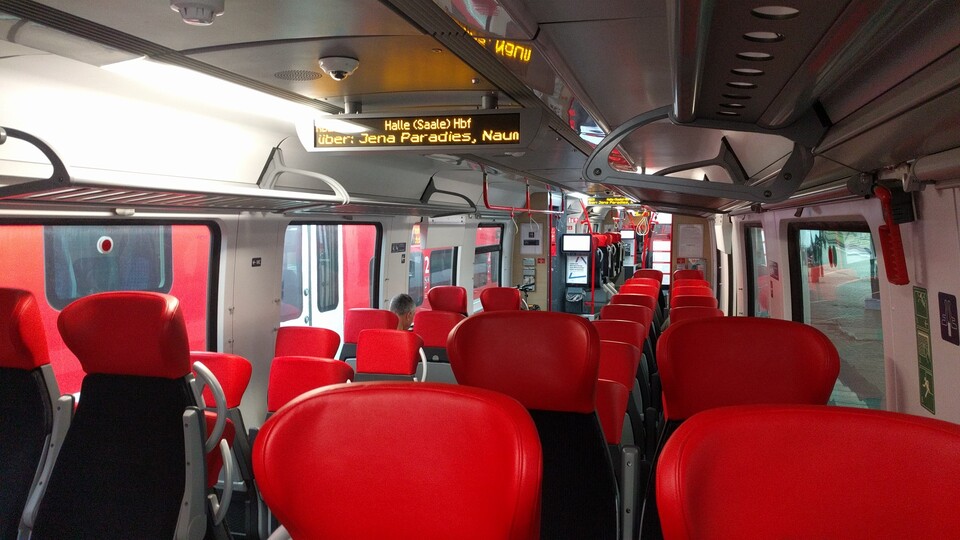 Während des Tages, den ich hier beschreibe, saß ich in verschiedenen Zügen und zwei Bussen. (Bildquelle: Nele WobkerGameStar Tech)