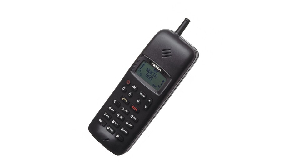 Das Nokia 1011 (1992) war das erste Handy, mit dem man SMS empfangen konnte. (Bildquelle: Nokia)