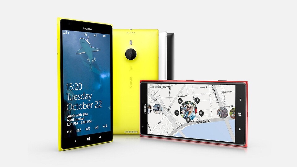 Das Lumia 1520 erinnert mit seinen 6 Zoll Display-Diagonale an ein kleines Tablet, passt aber trotzdem noch in die Hosentasche.