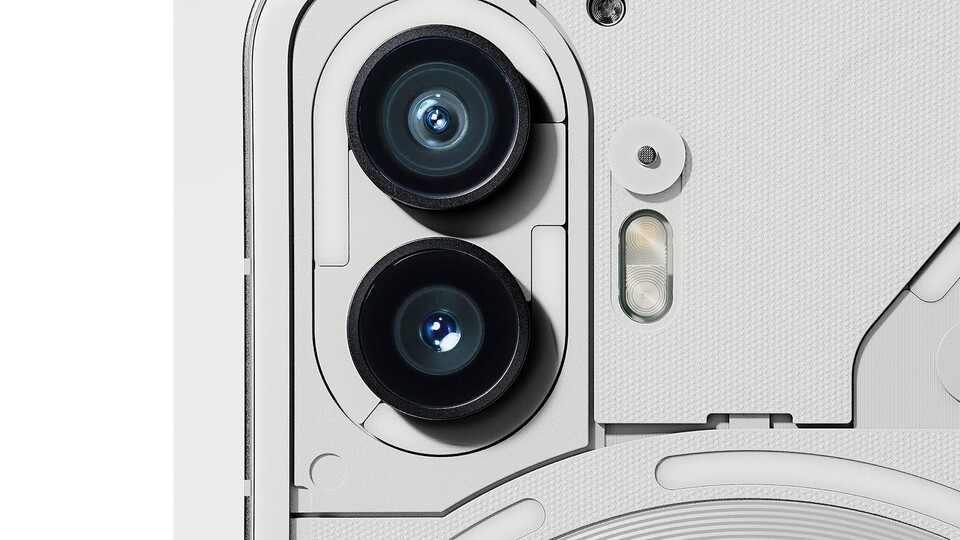 Für makellose Schnappschüsse: Die hochauflösende 50 Megapixel-Kamera wird von innovativen Features ergänzt wie z.B. Advanced HDR, Motion Capture 2.0 und einem Nachtmodus.