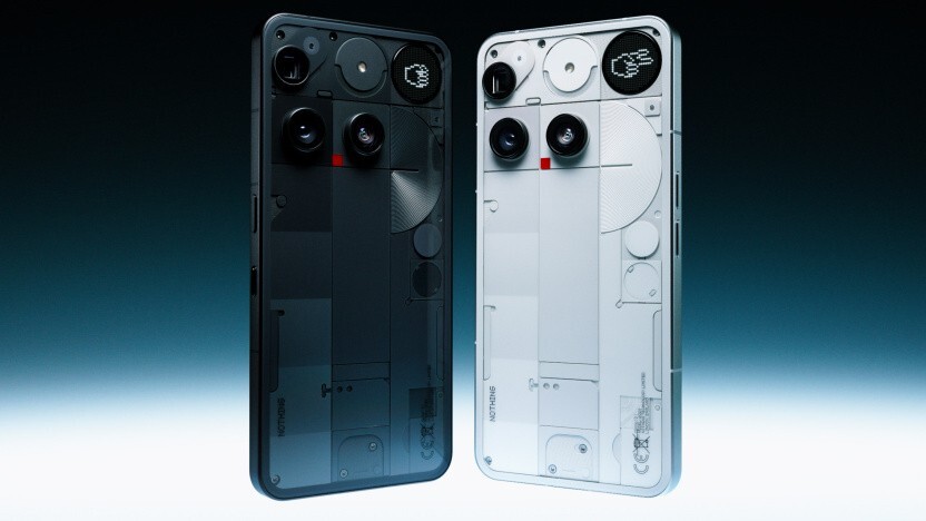 Das Nothing Phone 3 erscheint in einer schwarzen und in einer weißen Variante. (Bildquelle: Nothing)