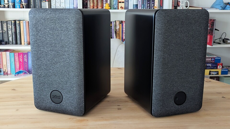 Die NuPro SP-200 sind sehr massiv, aber leisten als Lautsprecher auch einges.