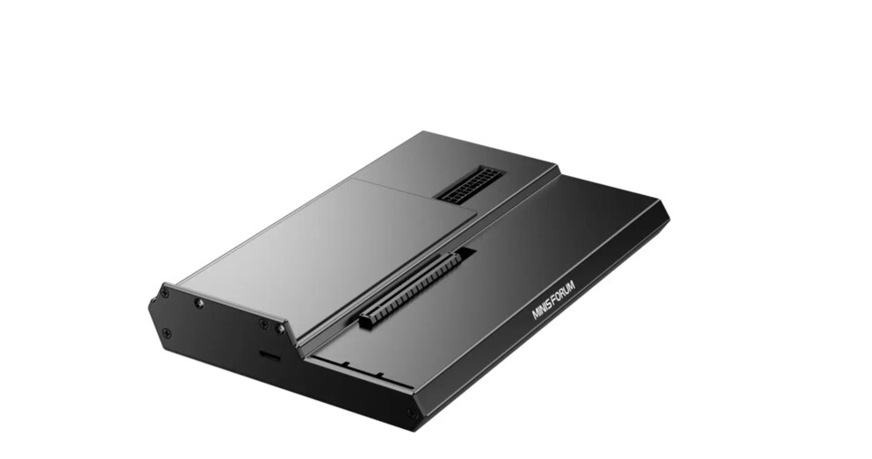 Mit einer solchen eGPU-Station, könnt ihr eine ganz normale Desktop-Grafikkarte an einem mit OCuLink ausgestatteten Laptop oder Mini-PC anschließen. (Quelle: Minisforum)