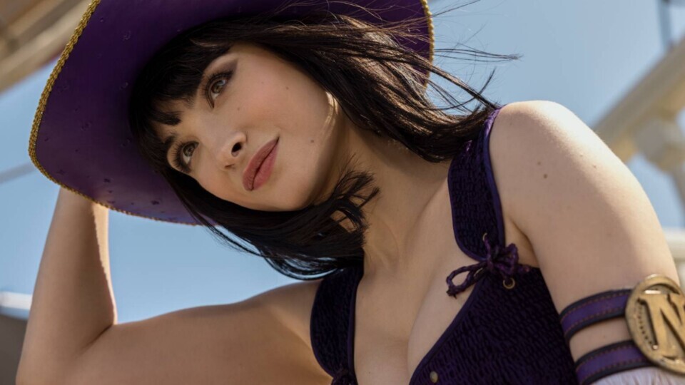 Wie wichtig Nico Robin (Lera Abova) im großen Ganzen von One Piece noch wird, betont die Netflix-Serie im Verlauf von Staffel 2 nochmal verstärkt. Fans dürfte diese Anpassung enorm glücklich stimmen. Bildquelle: Netflix